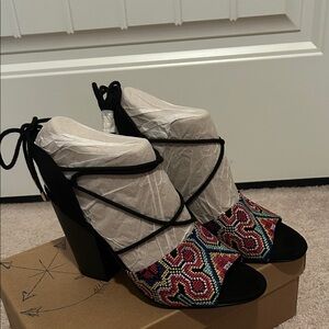 Indigo Black and Multicolor Embroidered Heels